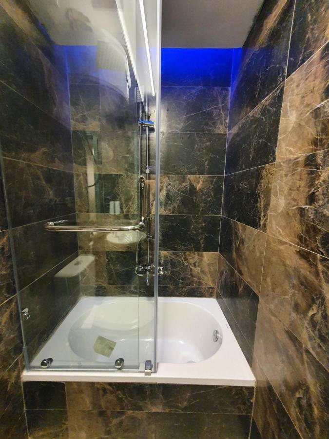 Oxford Hotel & Restaurant 2* Cairo