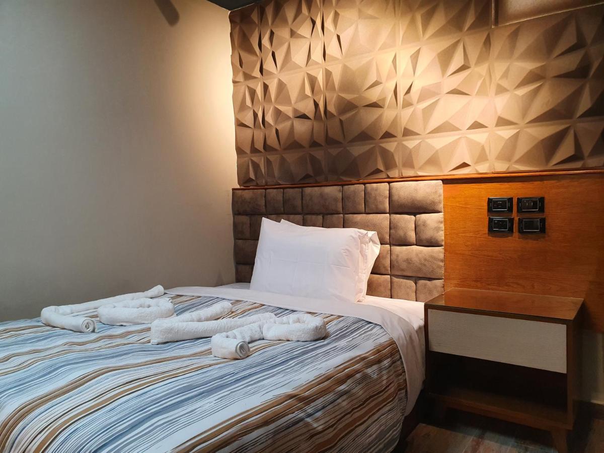 Hotel Oxford Hotel & Restaurant 2*