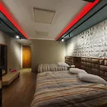 Oxford Hotel & Restaurant